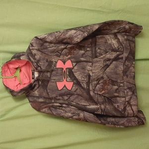 Under Armour Mossy Oak camouflage hoodie